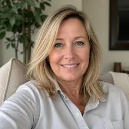 Elaine Lewis